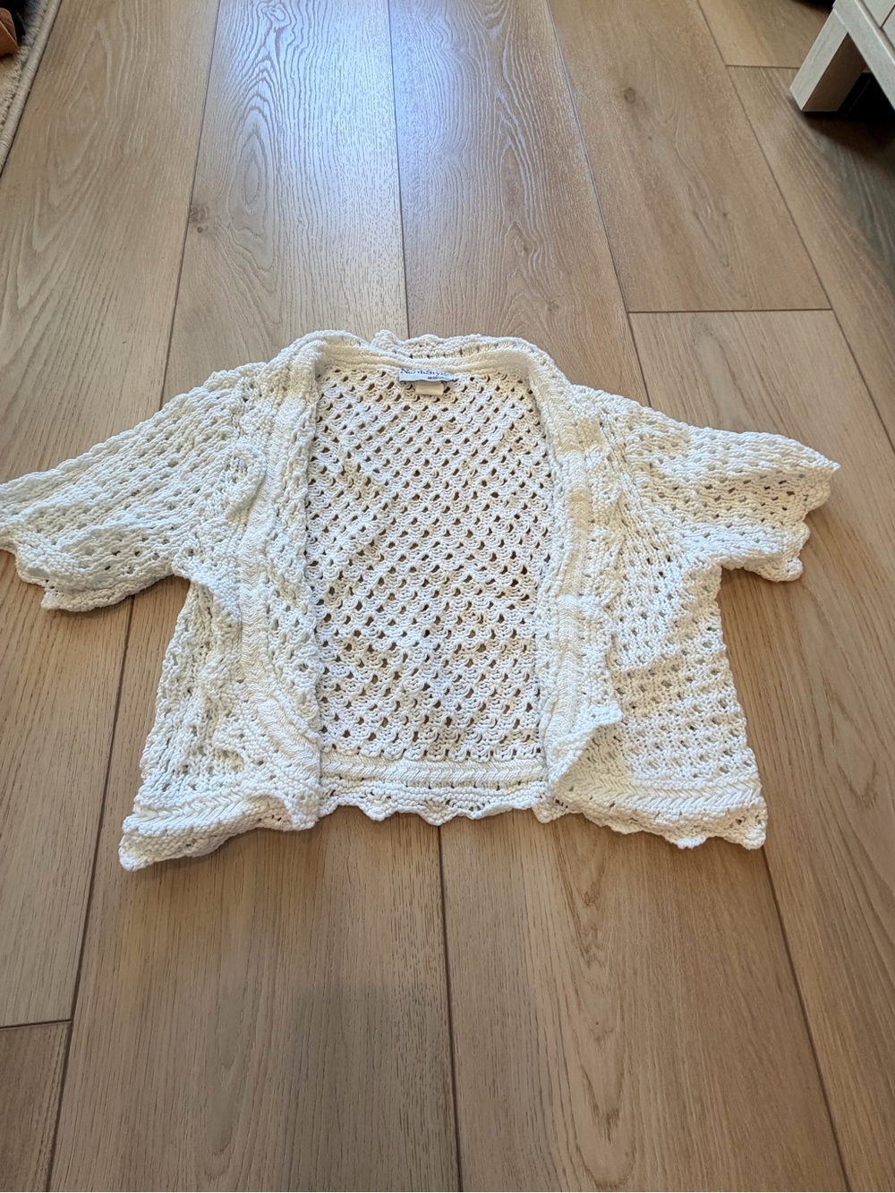 NorthStyle Cream/whiteCrochet Open-Front Short Cardigan